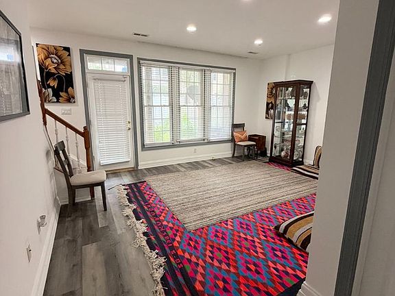 4th image of 6846 Witton Cir