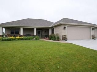 235 Alaina Pl NE, Sauk Rapids, MN 56379