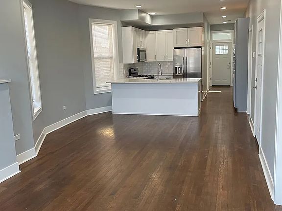 2nd image of 3241 W Cortez St #2