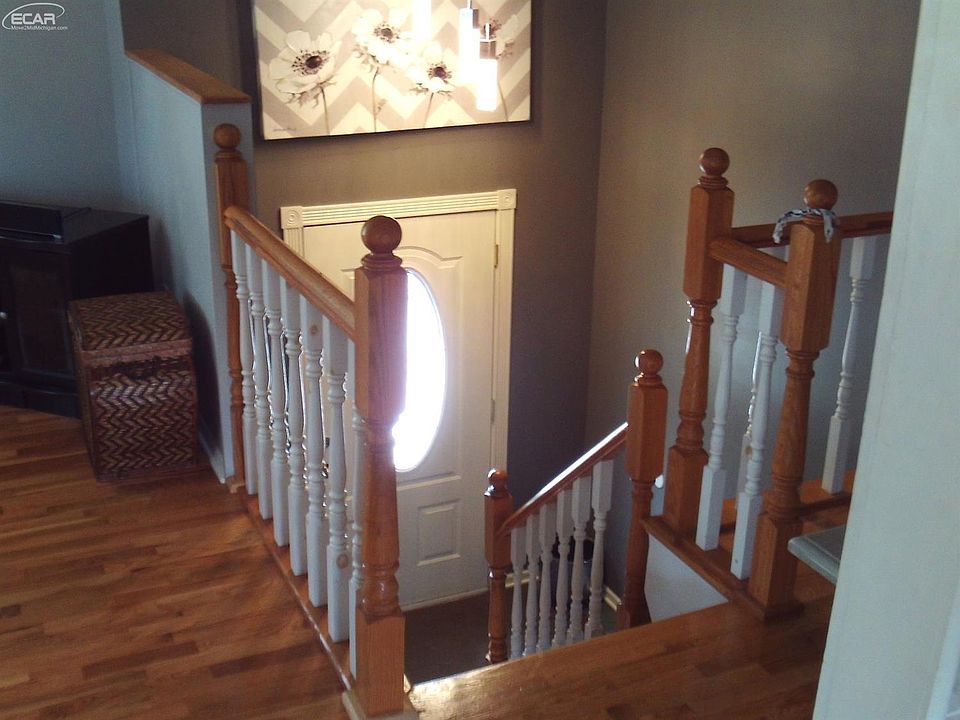 5212 W Farrand Rd, Clio, MI 48420 Zillow