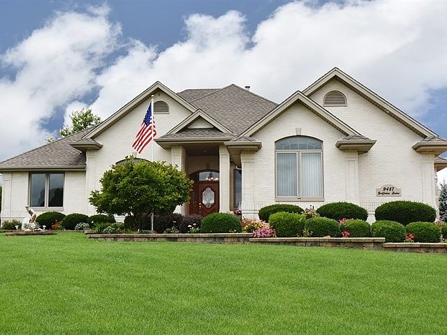 1st image of 9487 W Golfview Dr