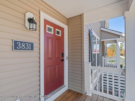 3rd image of 3831 Zaharas Ln