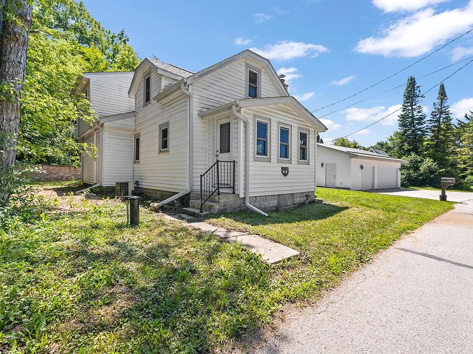 1st image of 3541 Circle DRIVE