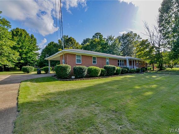 3rd image of 3411 Tall Pines Cir