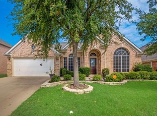 9921 Crawford Farms Dr, Fort Worth, TX 76244