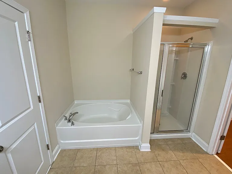 3635 Bagley Dr — Photo 17