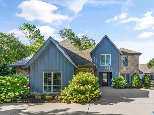 100 Bishop Bend Dr, Huntsville, AL 35806