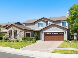 6981 Wild Lupine Rd, Eastvale, CA 92880