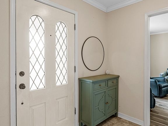 3rd image of 2207 Landau Ln