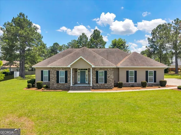 410 Heartwood Ln, Dublin, GA 31021