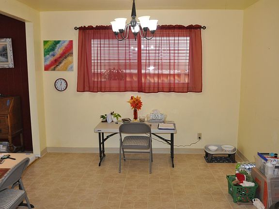 4th image of 1808 Ronie Way