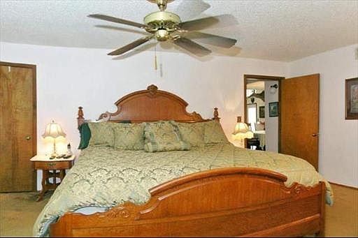 5th image of 15101 ROCK RIVER LANE