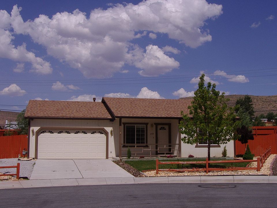 2nd image of 17703 Clear Springs Ct