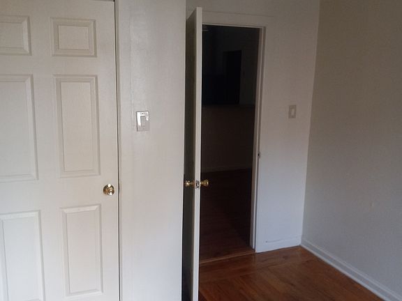 3rd image of 2491 Bedford Ave APT 1B