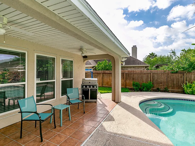 7005 Madiera Dr — Photo 23