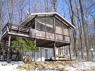 172 Woodpecker Way photo 1
