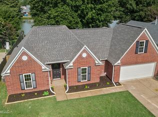 9079 Hickory Dr, Olive Branch, MS 38654