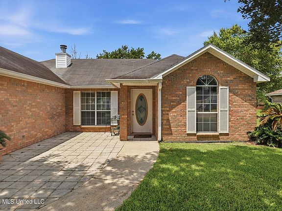 5th image of 3217 Stonegate Cir