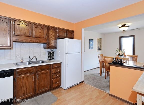 5th image of 11307 S Moraine Dr #H
