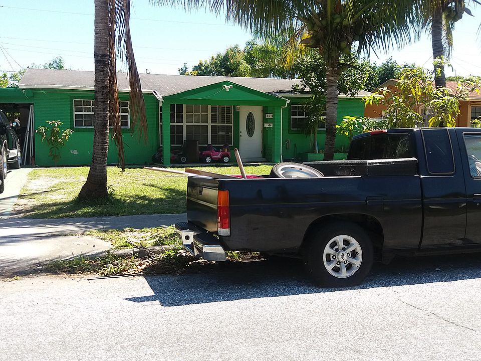 1st image of 5518 Park Cir W