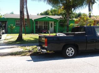 5518 Park Cir W, West Palm Beach, FL 33405