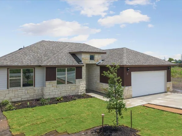 151 Bianca Cir, Del Valle, TX 78617