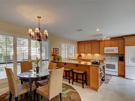 4th image of 152 Linkside Dr