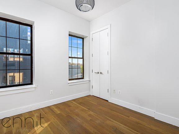 5th image of 146 Wyckoff Ave #3A
