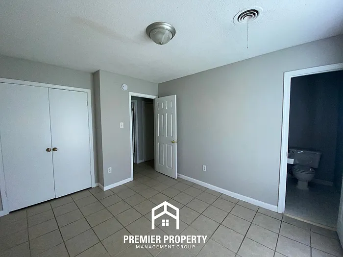3785 Black Forest Dr — Photo 8