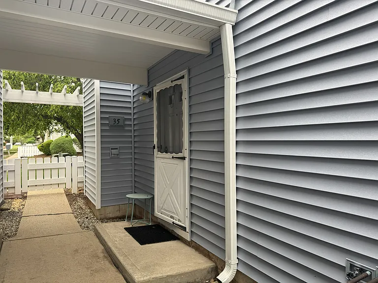 35 Almond Dr — Photo 13
