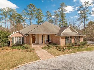 46498 Chemekette Rd, Robert, LA 70455