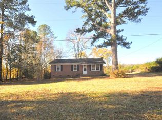 115 Clark St, Whitmire, SC 29178