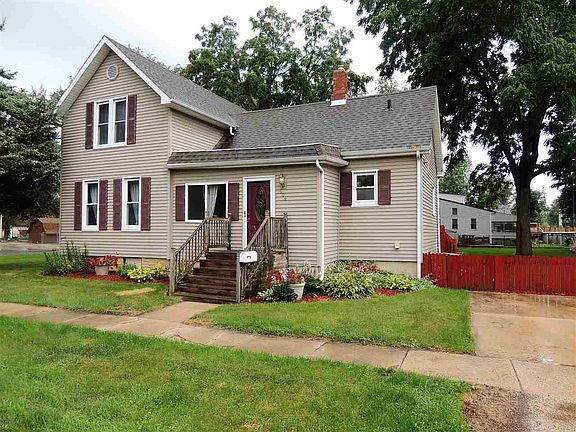 2nd image of 504 E Macomb St