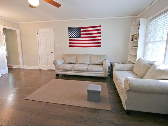 Spacious Living Room