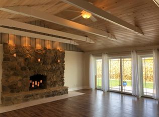 16162 E 1100th Rd, Mount Carmel, IL 62863