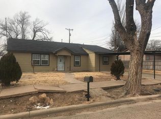 1120 S Main St, Floydada, TX 79235