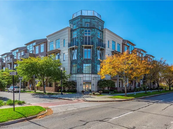 16800 Van Aken Blvd APT 413, Shaker Heights, OH 44120