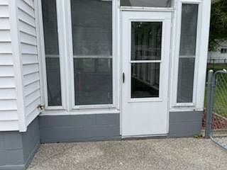 3rd image of 405 Marston St