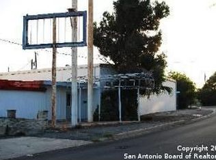 106 Ave Maria Dr, San Antonio, TX 78216