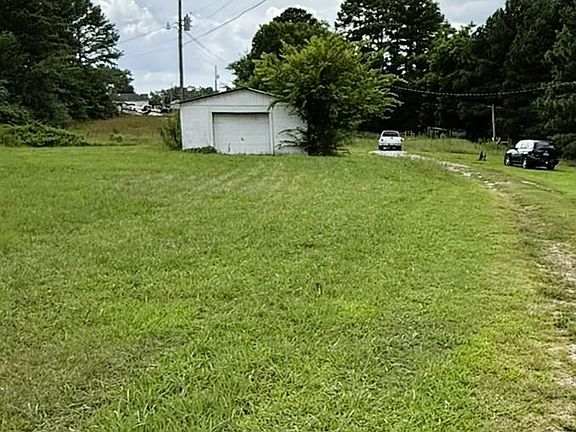 2nd image of 202 Johnson Landing Rd #1