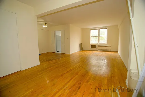 Rented by Norman Raindel, LREB | media 1