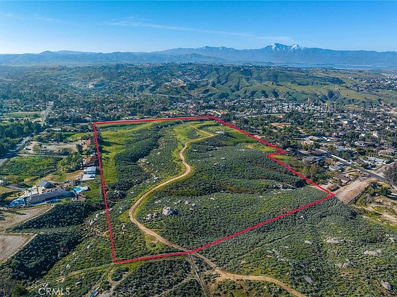 4th image of 0 Van Buren Blvd