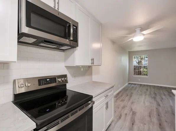404 E Park Ave, San Antonio, TX