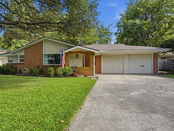3rd image of 7017 Culver Ave