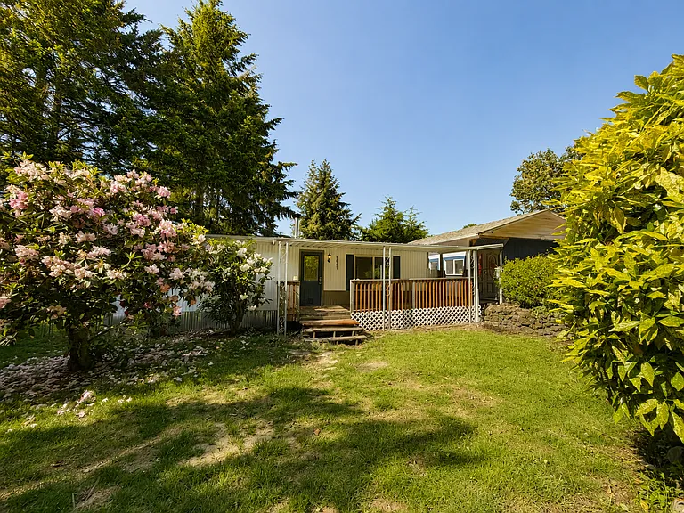 3061 SE Maple St — Photo 3