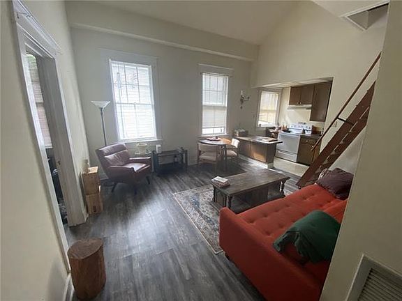 2nd image of 3116 Prytania St Unit 20