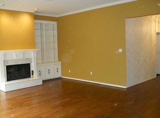 9635 Longmont Dr, Houston, TX 77063