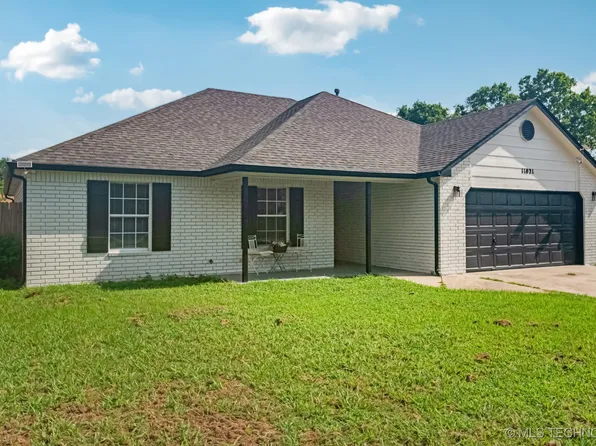 11821 N 107th Pl E, Collinsville, OK 74021