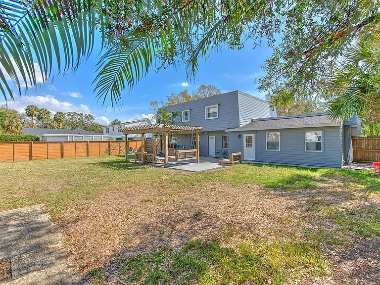 4711 W San Rafael St — Photo 44