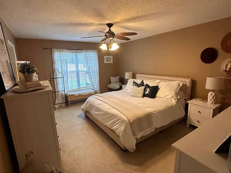314 Stornoway Dr — Photo 13